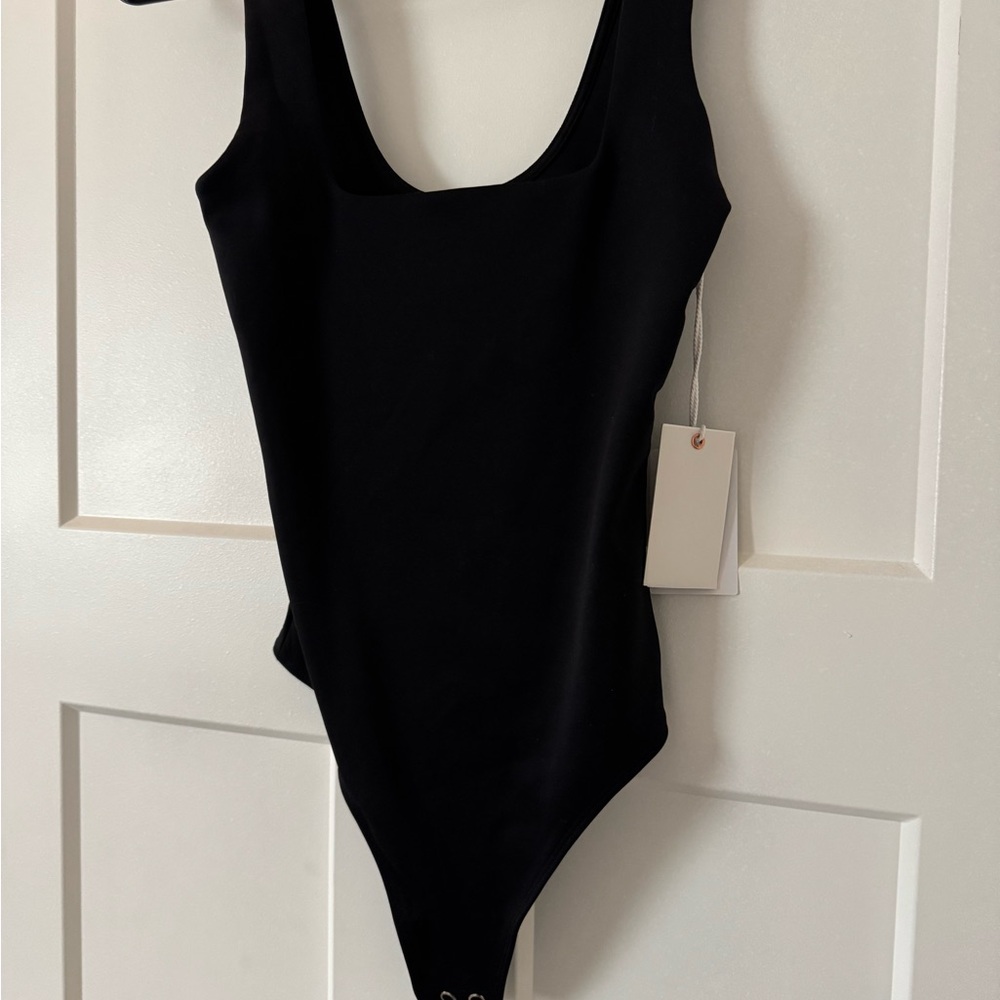 GOOD AMERICAN Black Sleeveless Bodysuit - Squareneck Front - SMALL - NWT